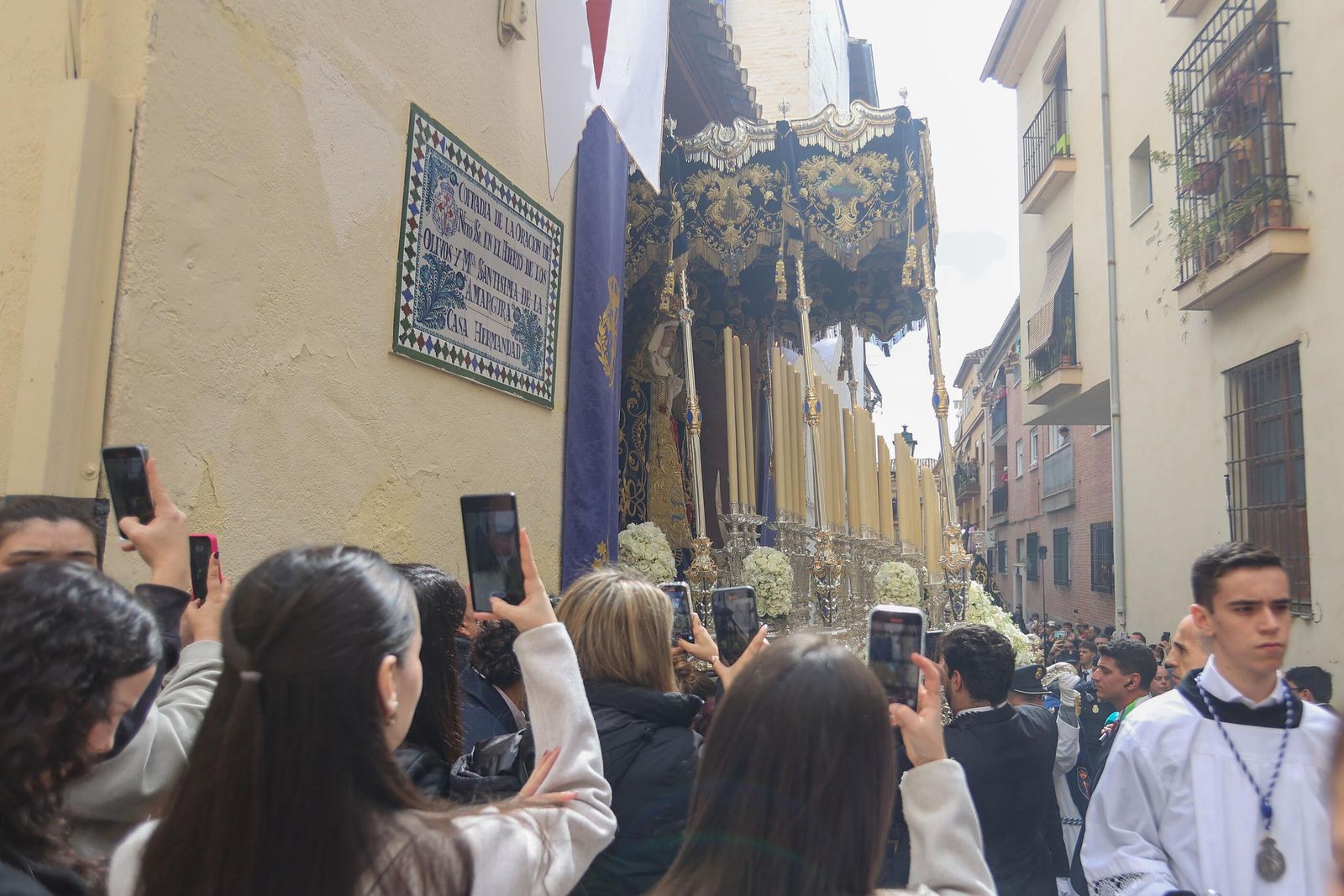 Así vivió Granada la salida de la Hermandad del Huerto 2025