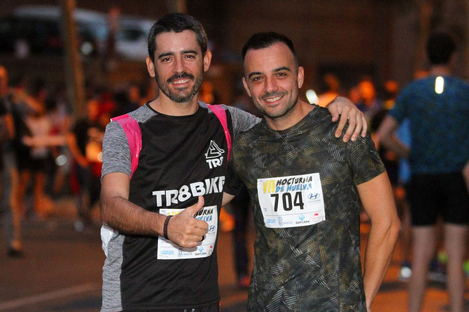 La VII Carrera Nocturna de Huelva en imágenes