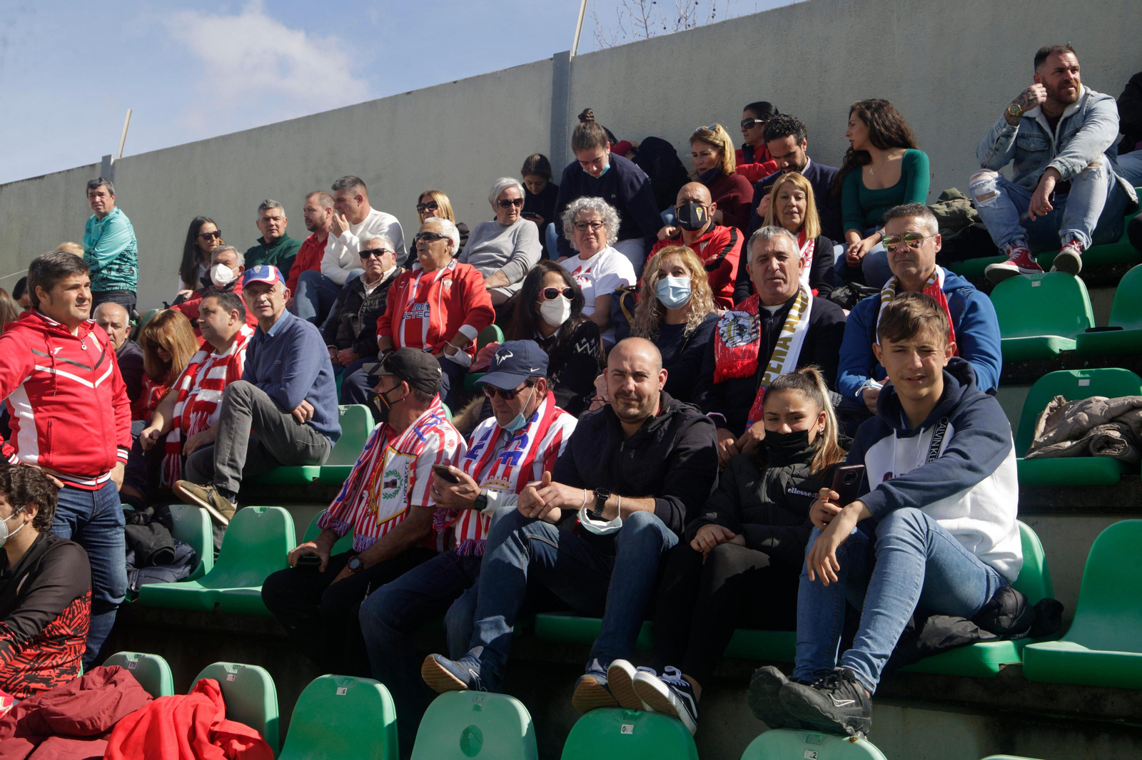 Ambiente de la afición del Algeciras CF en Sevilla