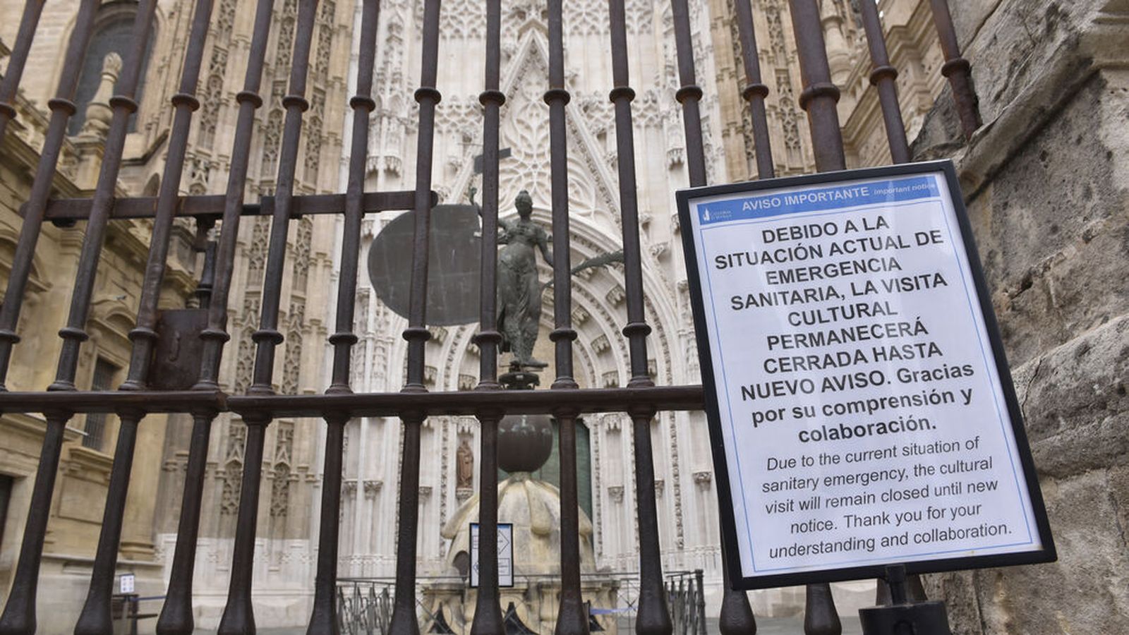 Los principales monumentos de la capital, cerrados.
