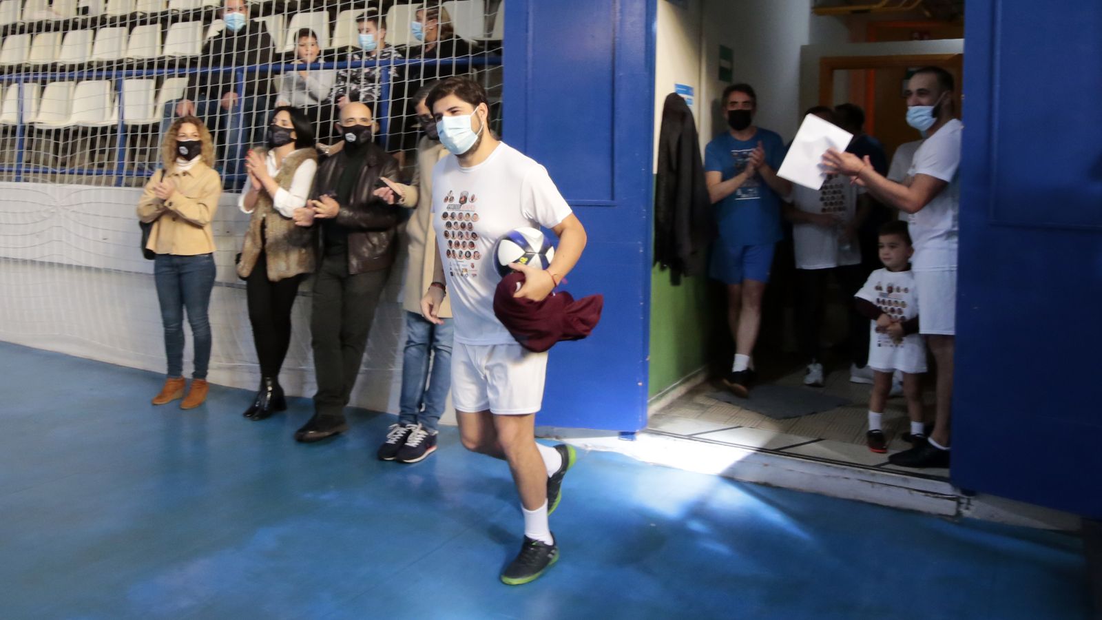 Partido benéfico para los niños damnificados por el volcán de La Palma