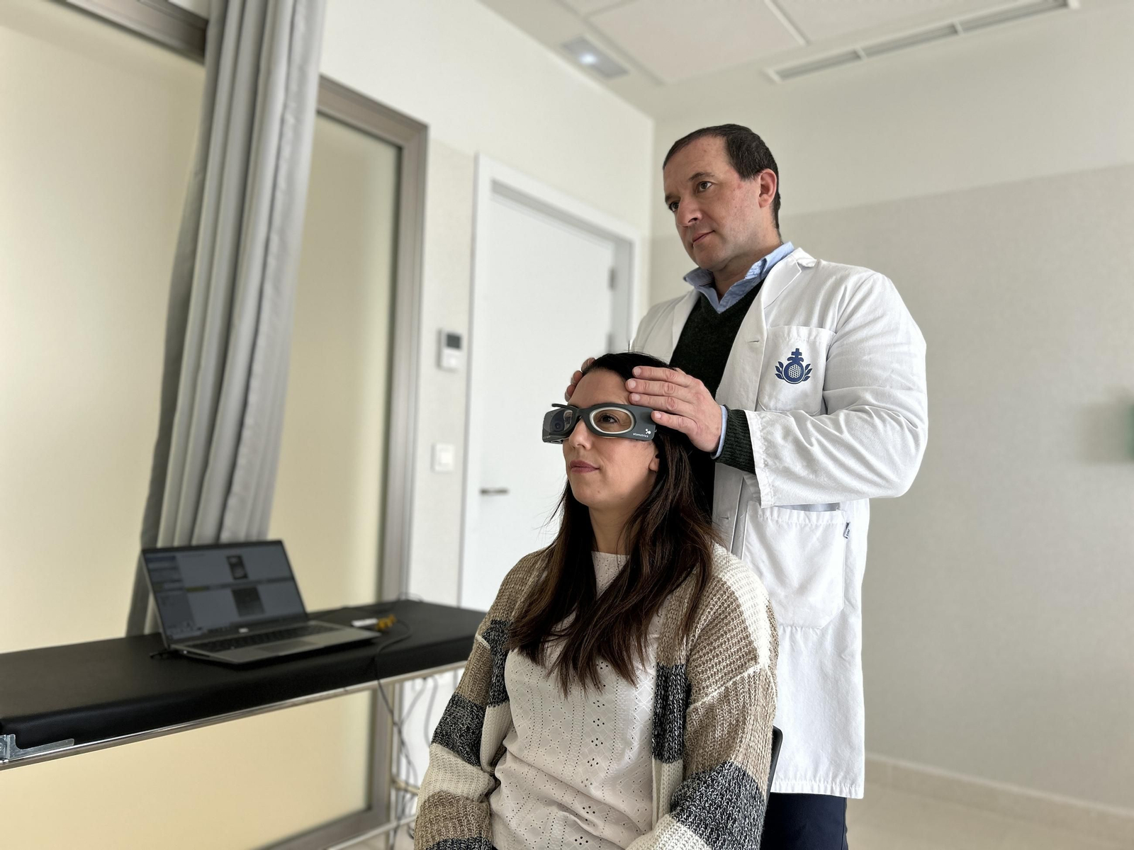 Video Head Impulse Test (VHIT) es la prueba más avanzada para diagnóstico del vértigo.