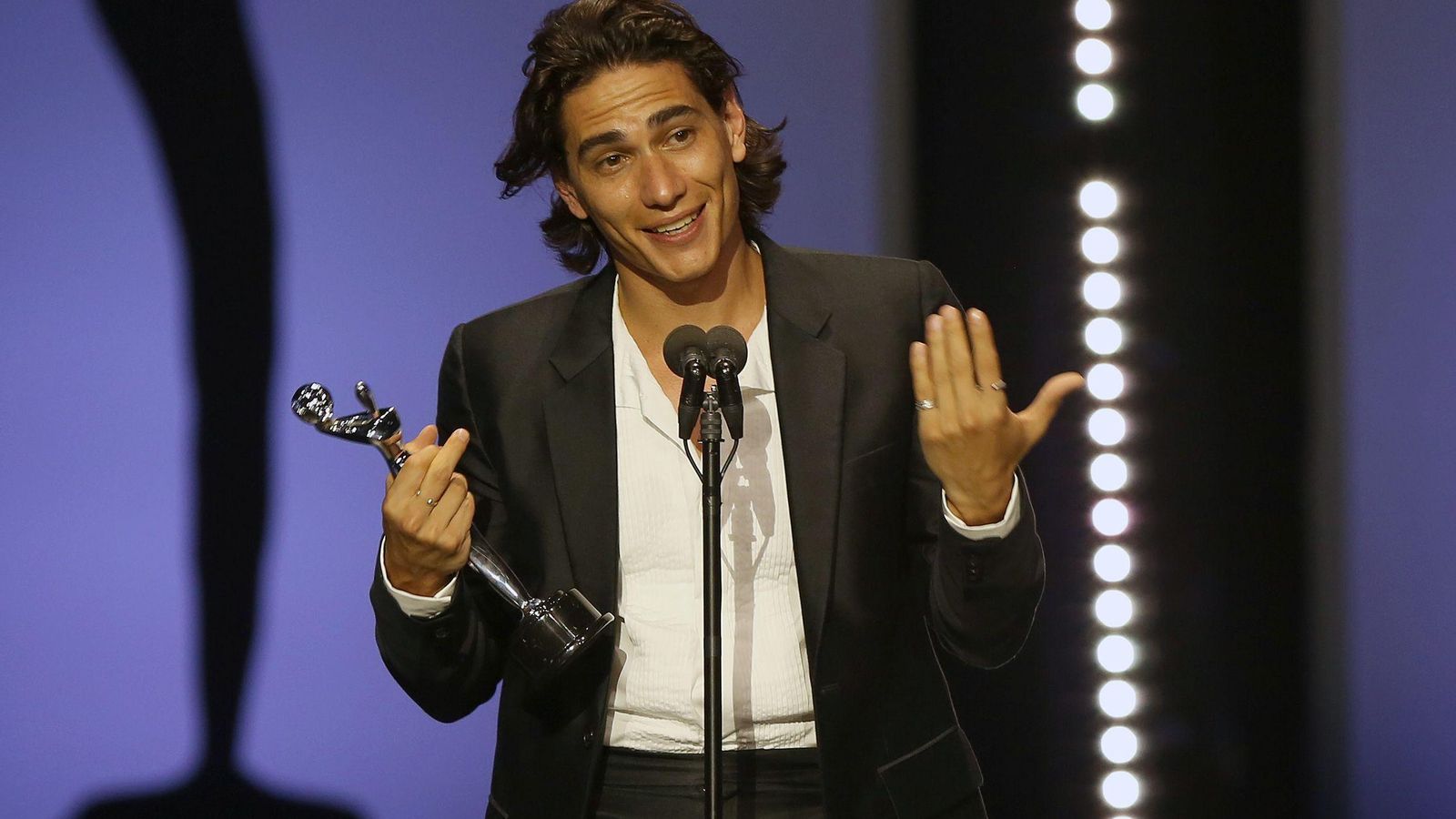 Enzo  Vogrincic, elegido mejor actor protagonista por 'La sociedad de la nieve'.