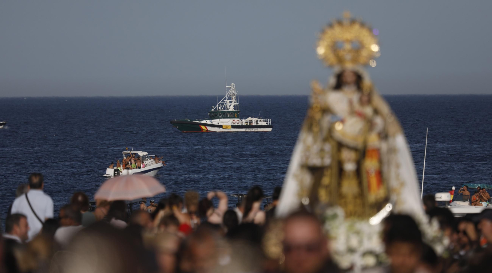 Procesión de la Virgen del Carmen de la iglesia de la Atunara en La Línea