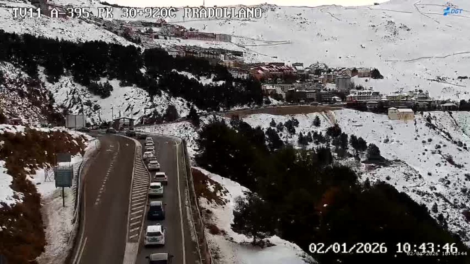 Acceso este viernes 2 de enero a Pradollano.