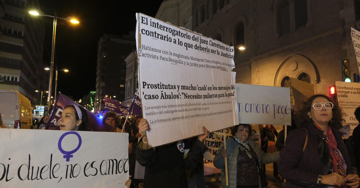 Fotografías de la manifestación del 25-N por la violencia de género, en ...