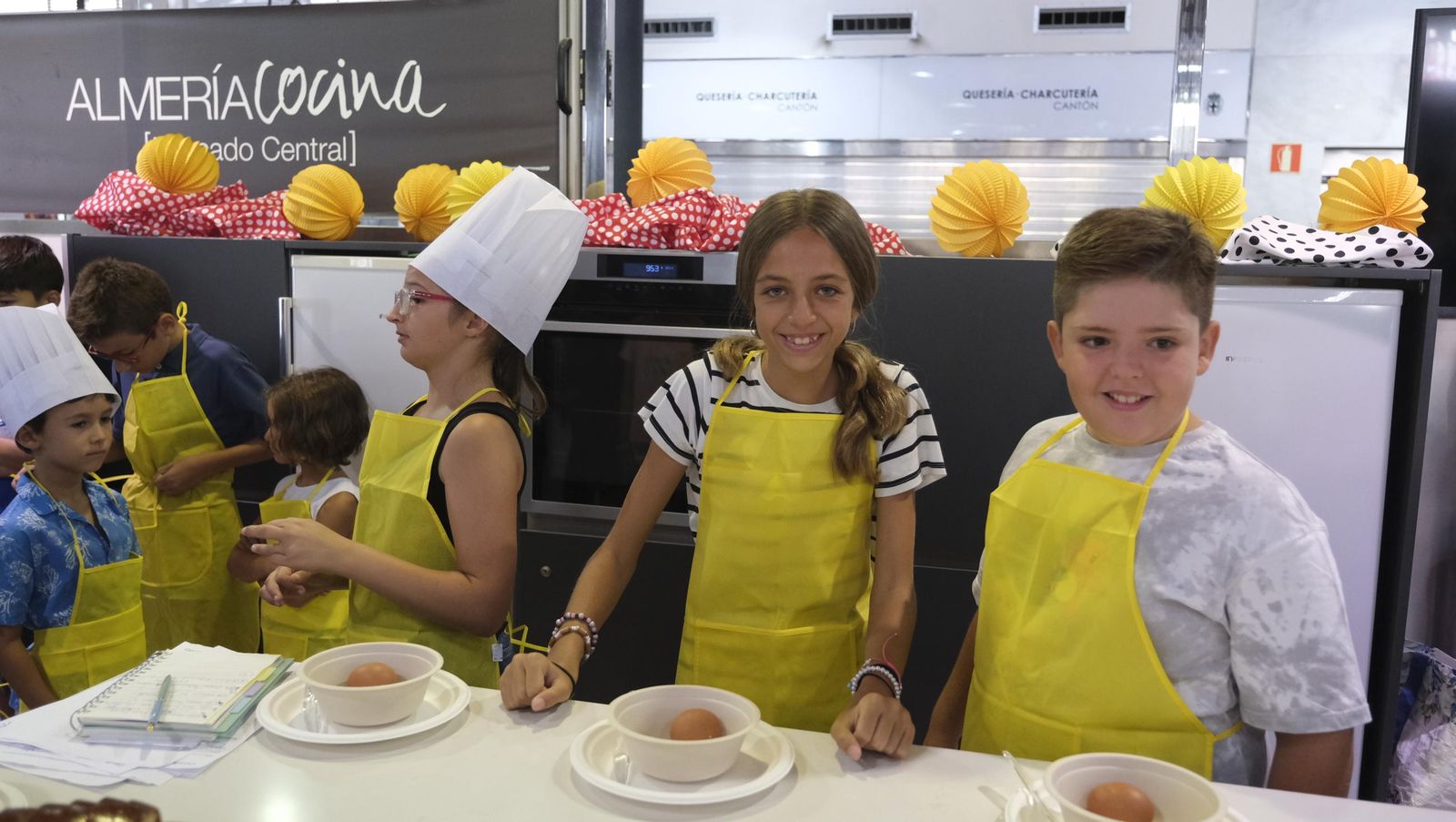 Taller Infantil de Cocina de la Feria de Almería 2024, en imágenes