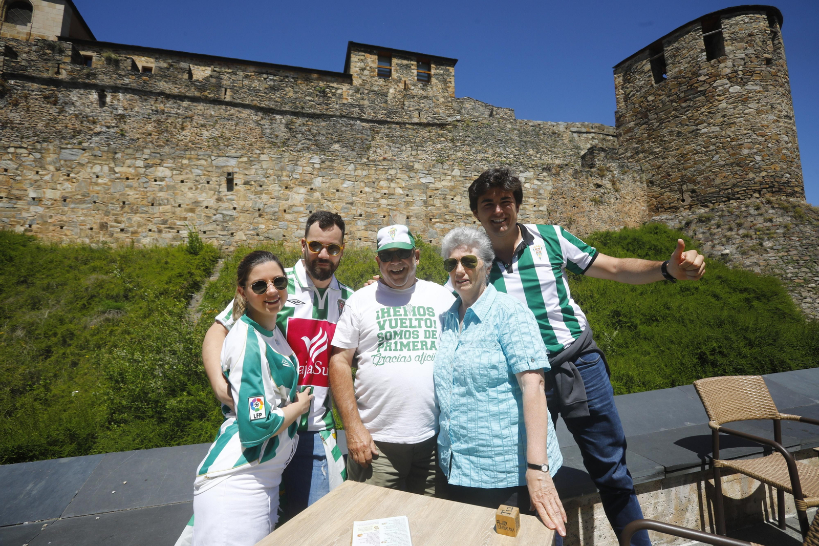 Las mejores fotos de los seguidores del Córdoba CF en Ponferrada
