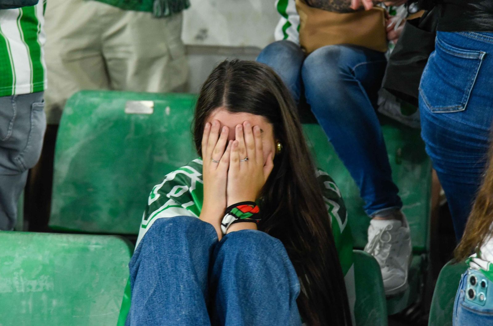 Decepción en el Estadio Benito Villamarín