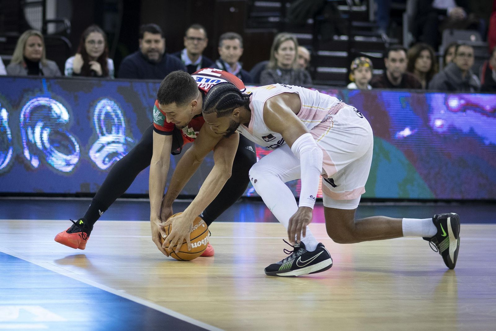 Las mejores imágenes del Covirán Granada-Hiopos Lleida