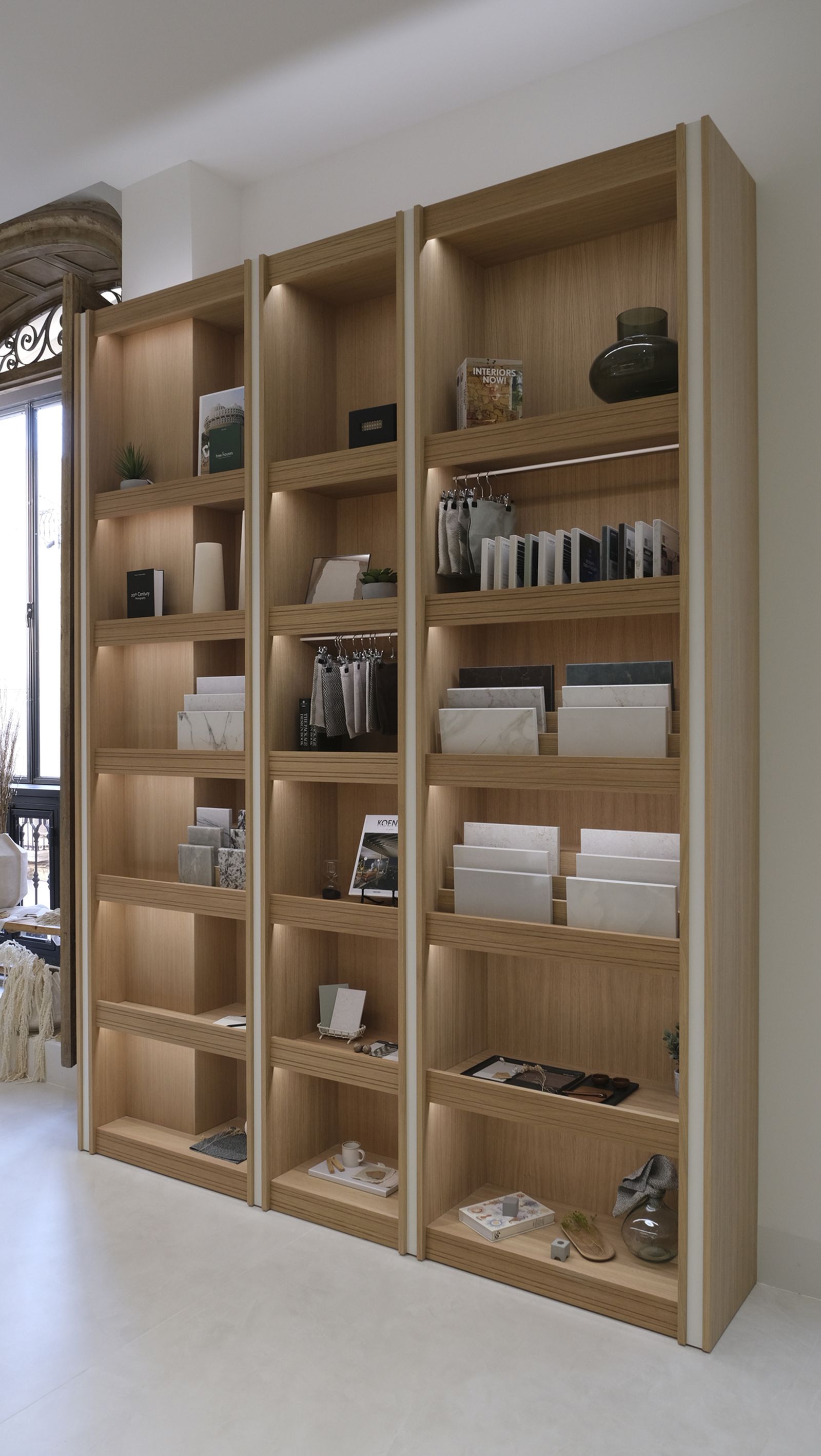 Cosentino City llega al Paseo de Almería , en imágenes