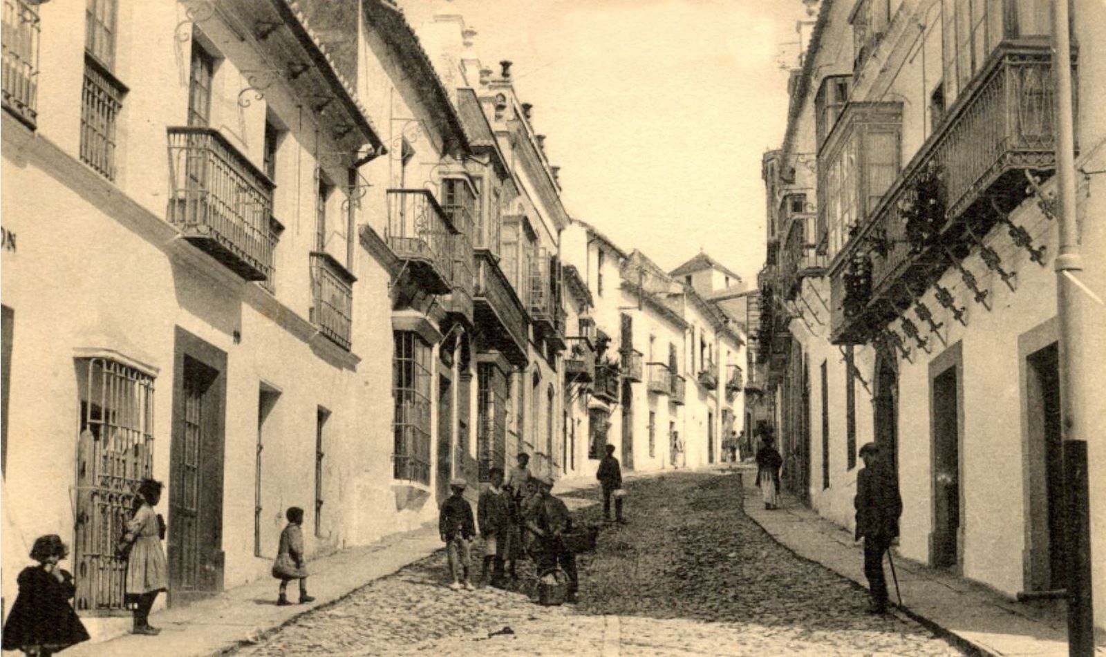 El enfermo Juan de los Santos, vivía en el nº 36 de la calle Larga.