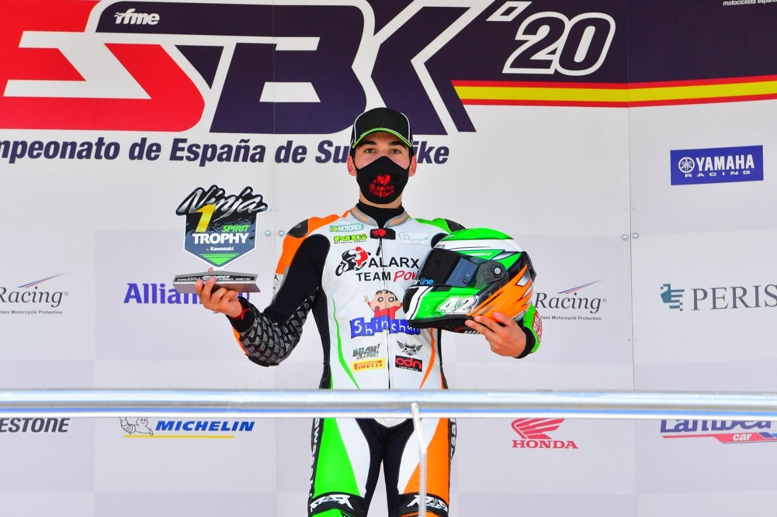 El palmerino Raúl Pérez con el primer puesto obtenido en el circuito de Jerez.
