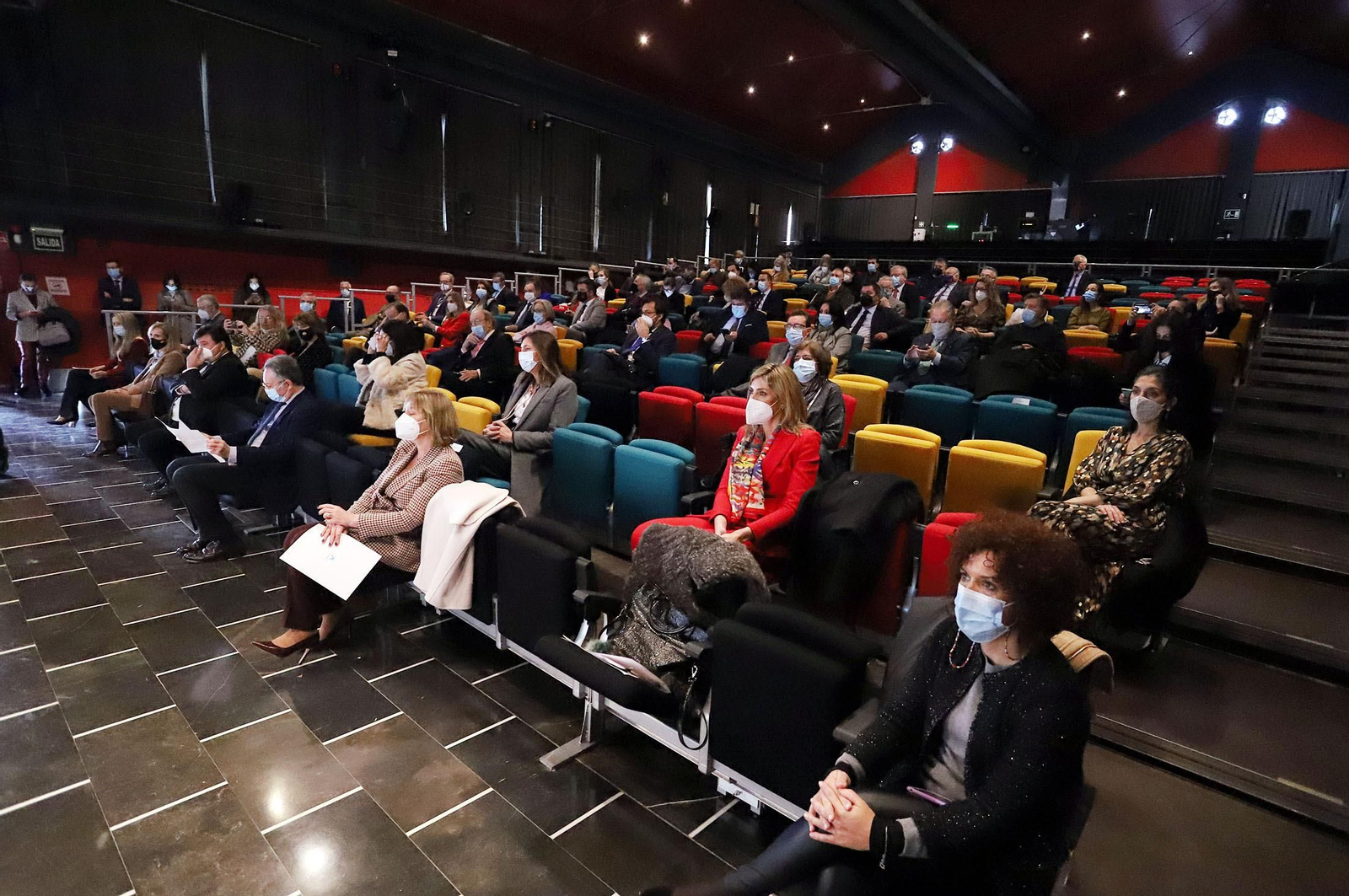 Imágenes de la entrega de galardones de los Onubenses del Año en su XXXII edición