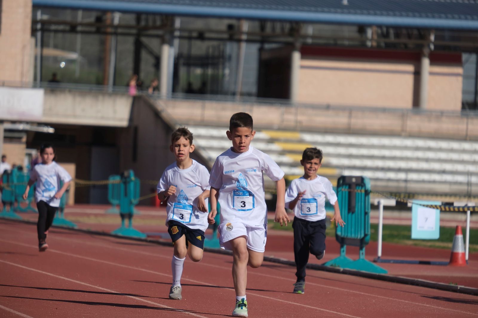 La  Gran Carrera Solidaria Gotas Unicef-Emacsa en Córdoba, en imágenes
