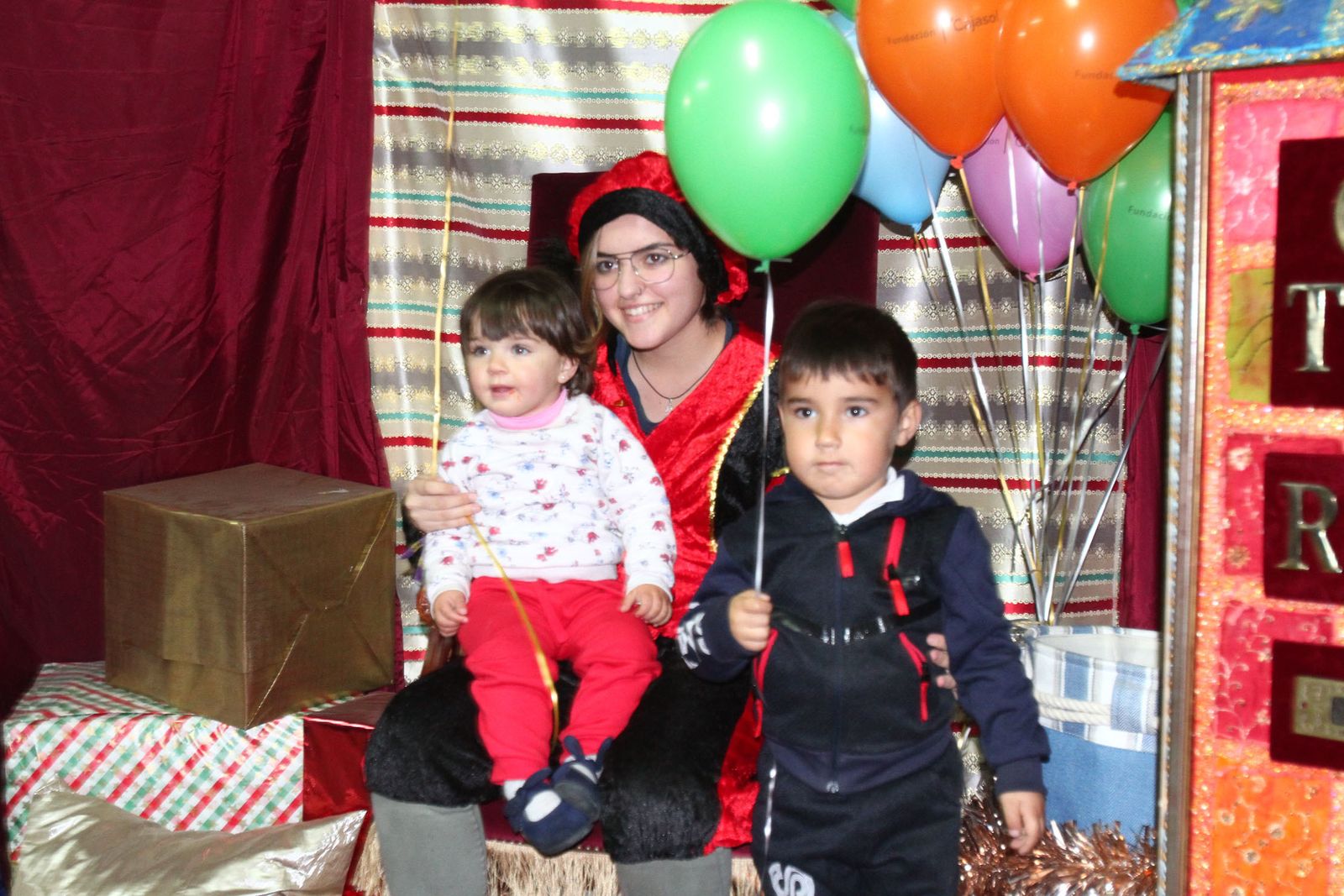 Entrega de cartas al Cartero Real de los Reyes Magos