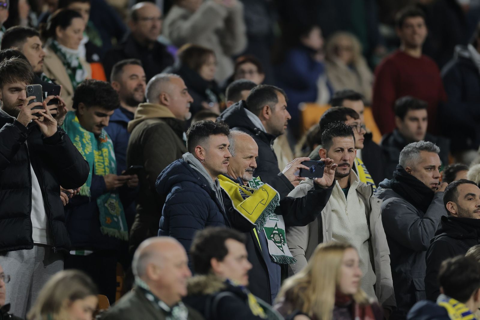 Búscate en las fotos del Betis - Villarreal