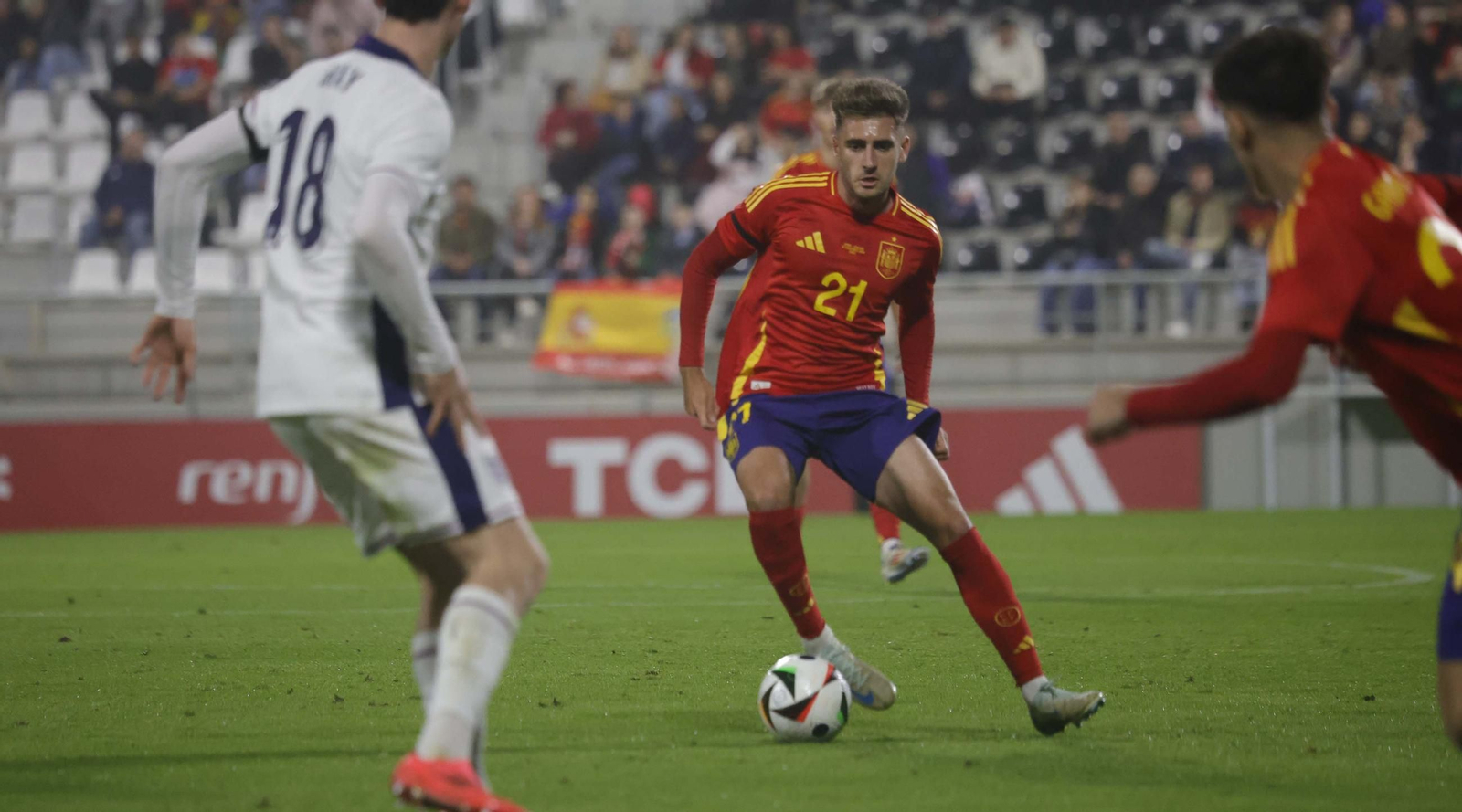 Las fotos del partido España-Inglaterra sub-21 de la inauguración del Ciudad de La Línea