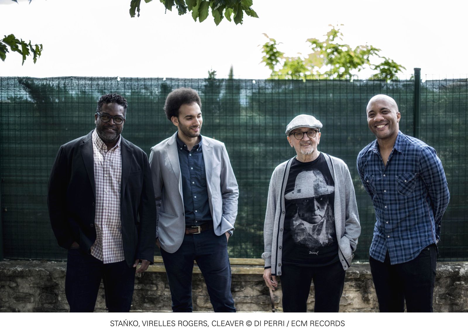 El trompetista Tomasz Stanko, de 74 años, junto a, de izquierda a derecha, David Virelles, Reuben Rogers y Gerald Cleaver.