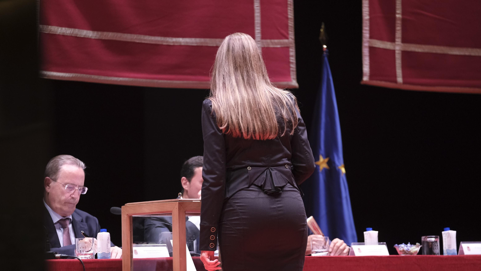 Imágenes de la constitución de la Corporación Municipal de almería, con María Vázquez como Alcaldesa