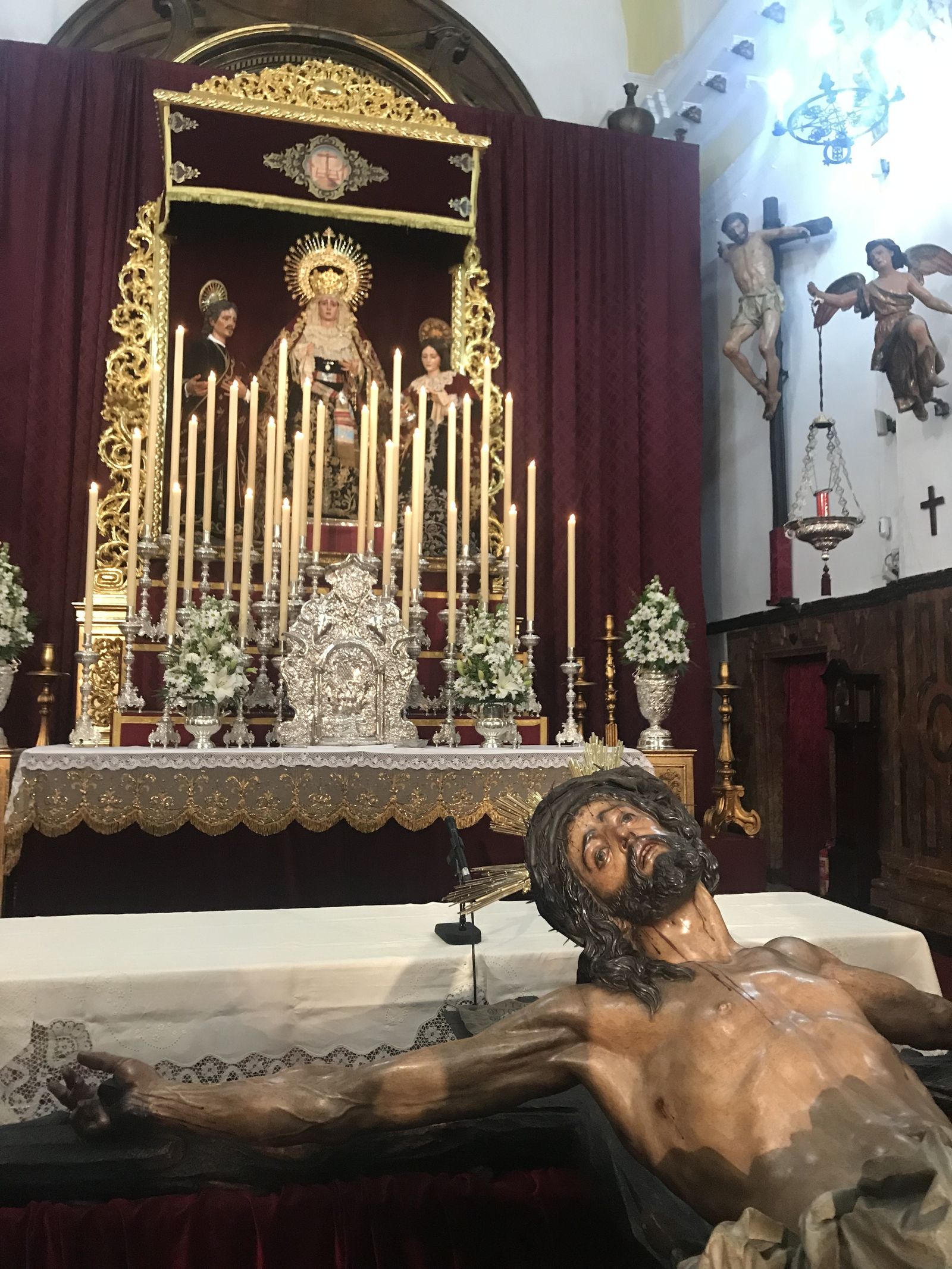 El Cristo de la Conversión y la Sagrada Conversación.