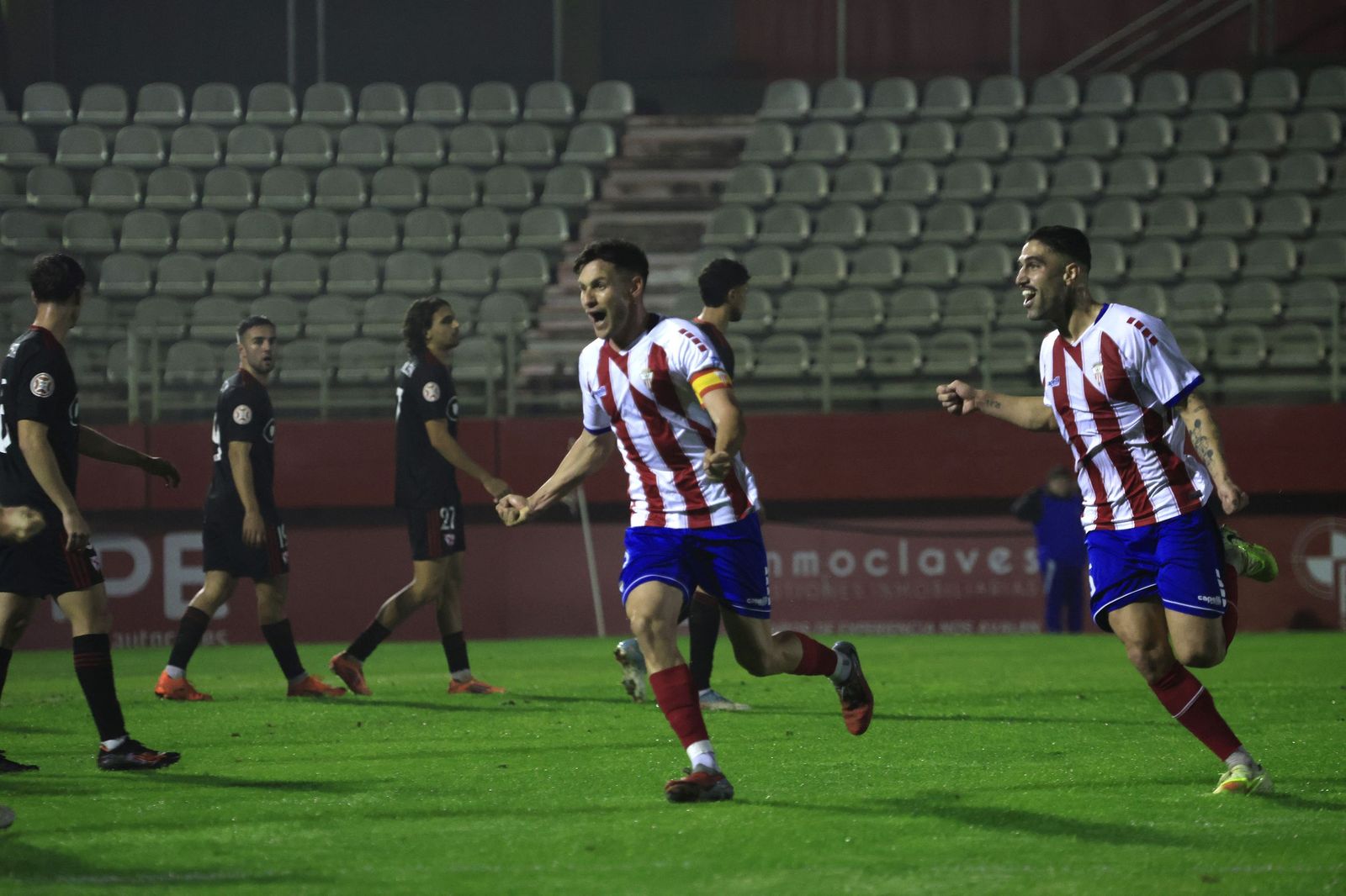 Las mejores fotos del Algeciras - Sevilla Atlético de Primera Federación