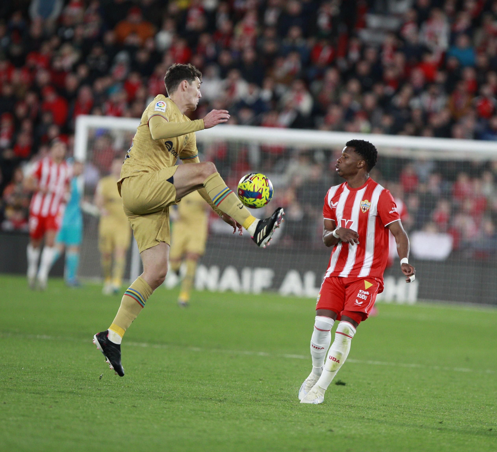 Imágenes de la victoria de la U.D. Almería ante el F.C. Barcelona