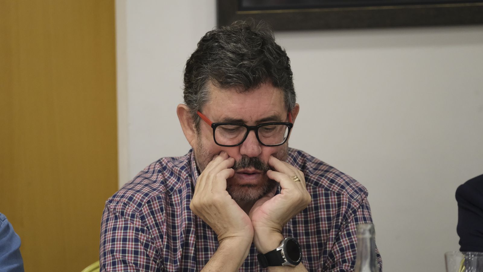 Imágenes sobre el debate del ferrocarril en Almería,  en la campaña electoral andaluza