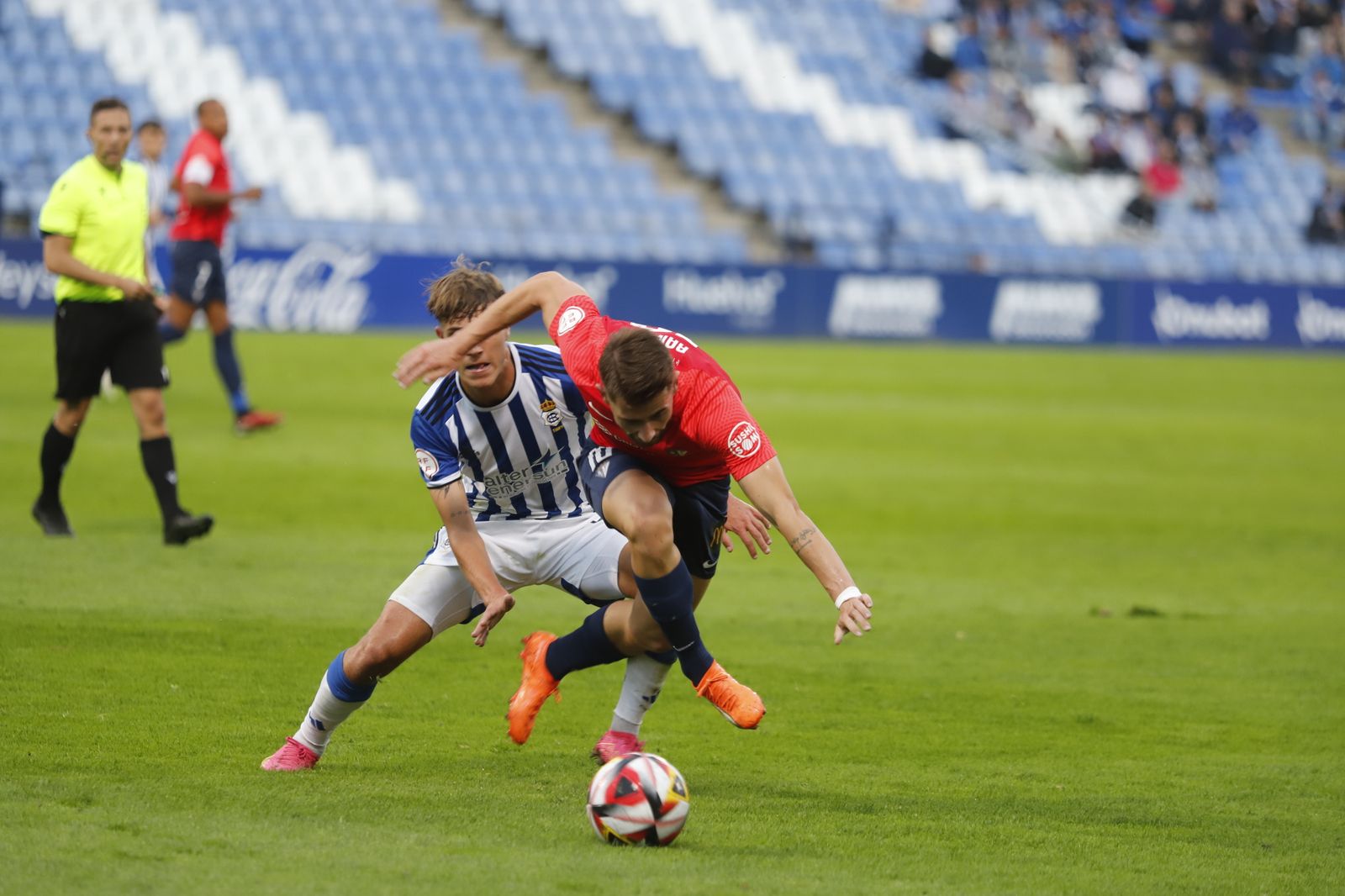 Imágenes del encuentro entre el Recreativo Huelva y el San Fernando