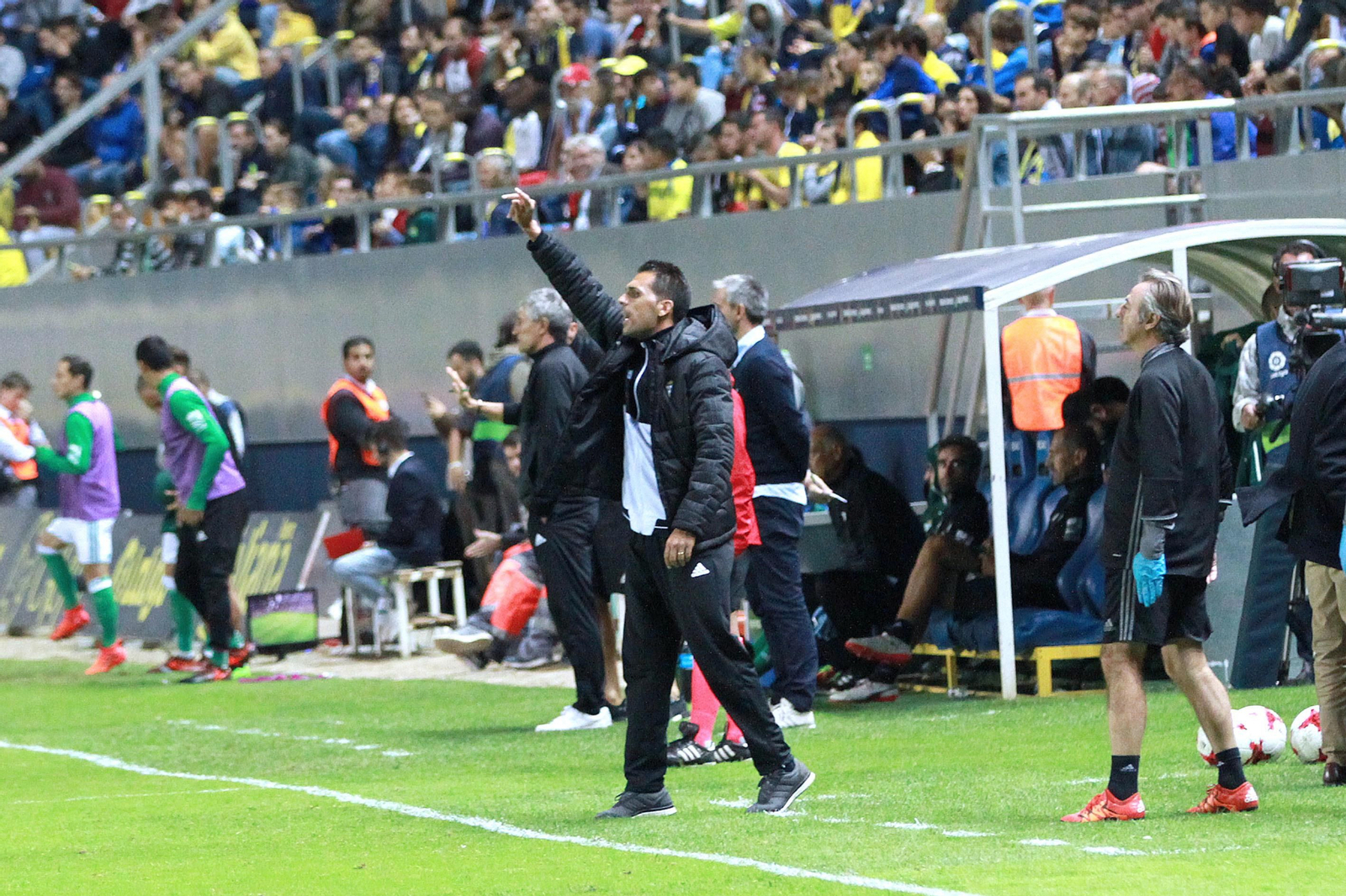 Las imágenes del Cádiz-Betis de Copa