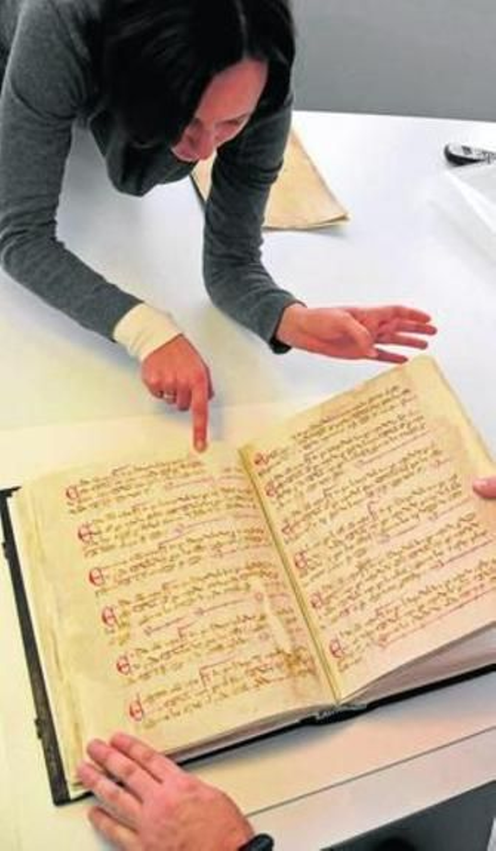 Rocío Hermosín durante la entrevista en el IAPH.