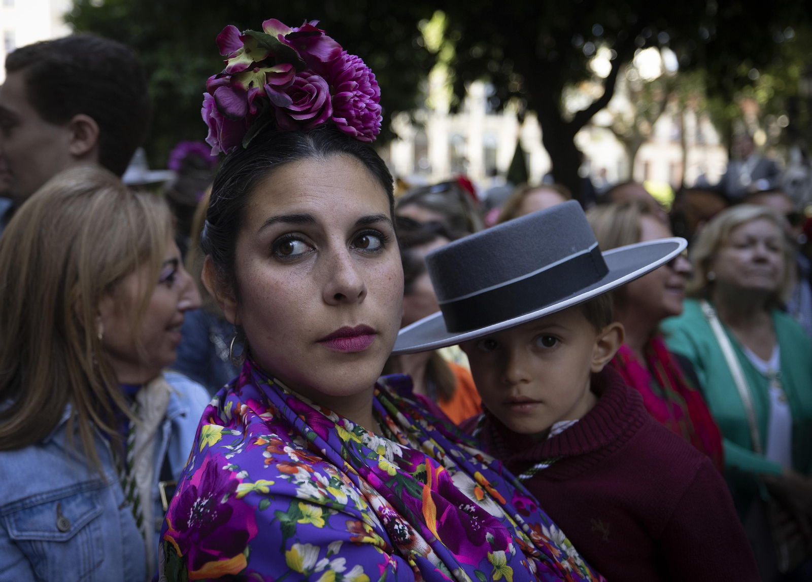 Las imágenes de la salida de la Hermandad del Rocío de Sevilla