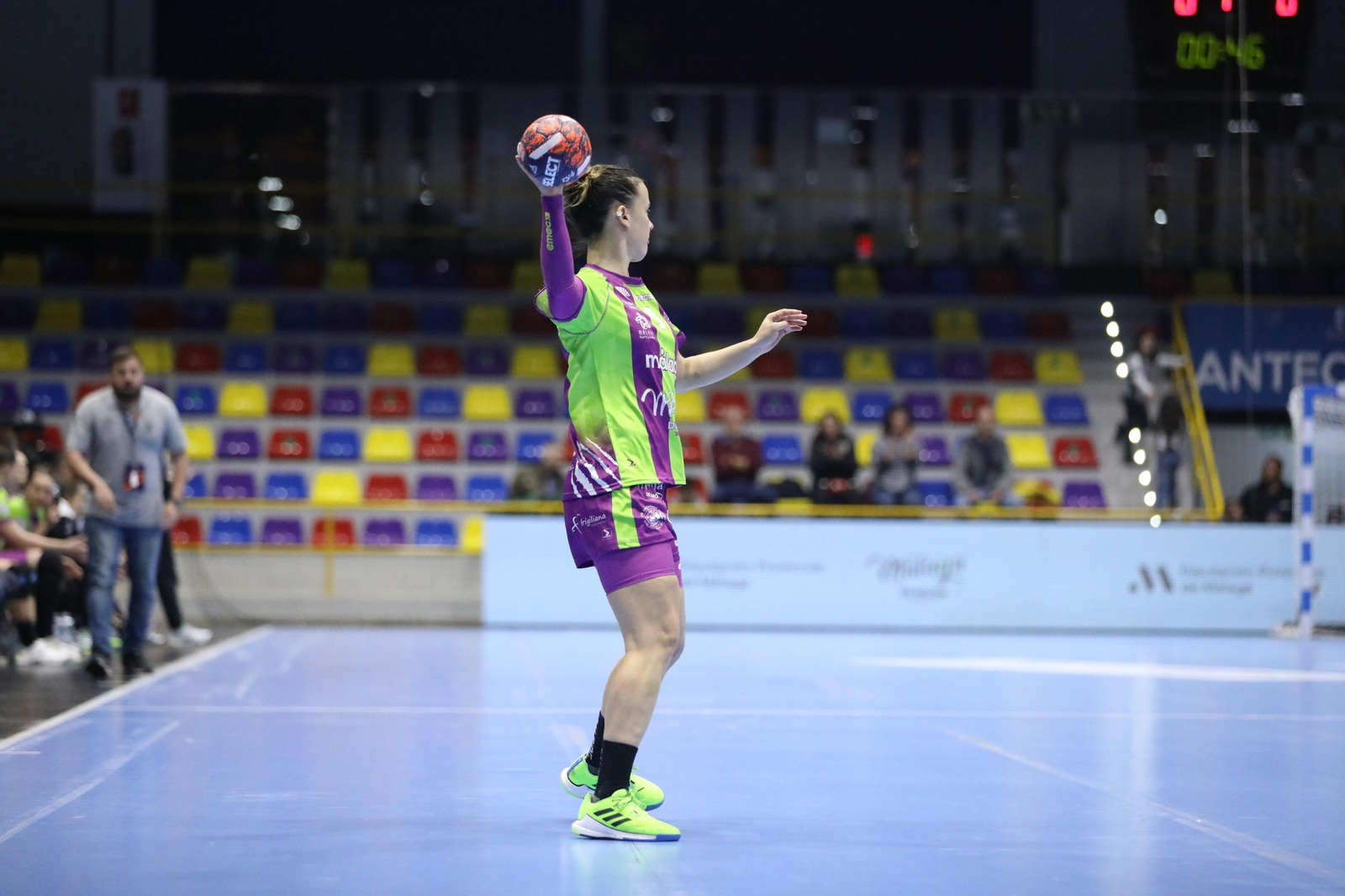 El Costa del Sol Málaga - Targu Jiu de la EHF European League, en fotos