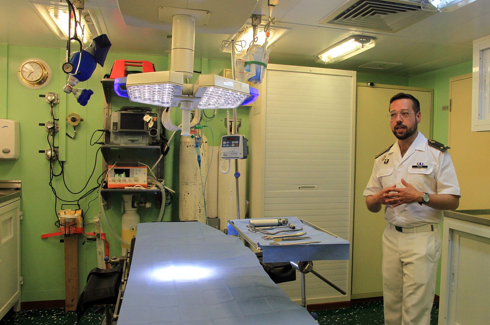 Imágenes de la Fragata Cristóbal Colón F-105