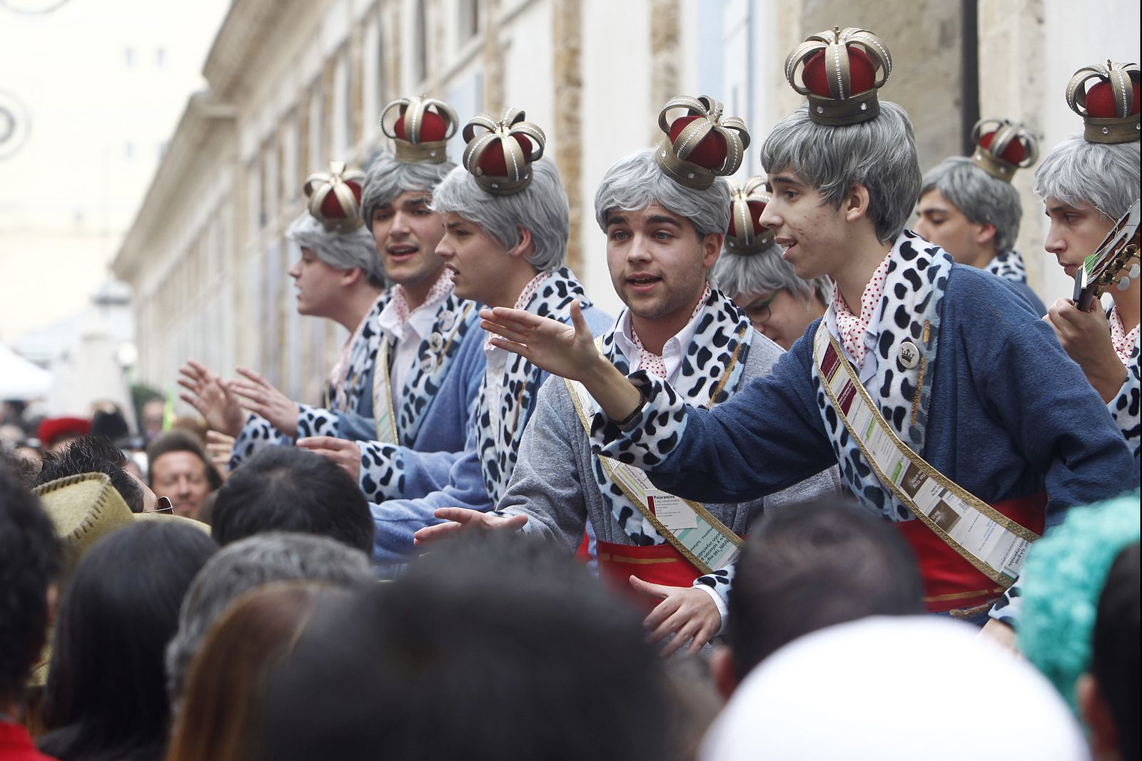 Batalla de coplas en el Mercado