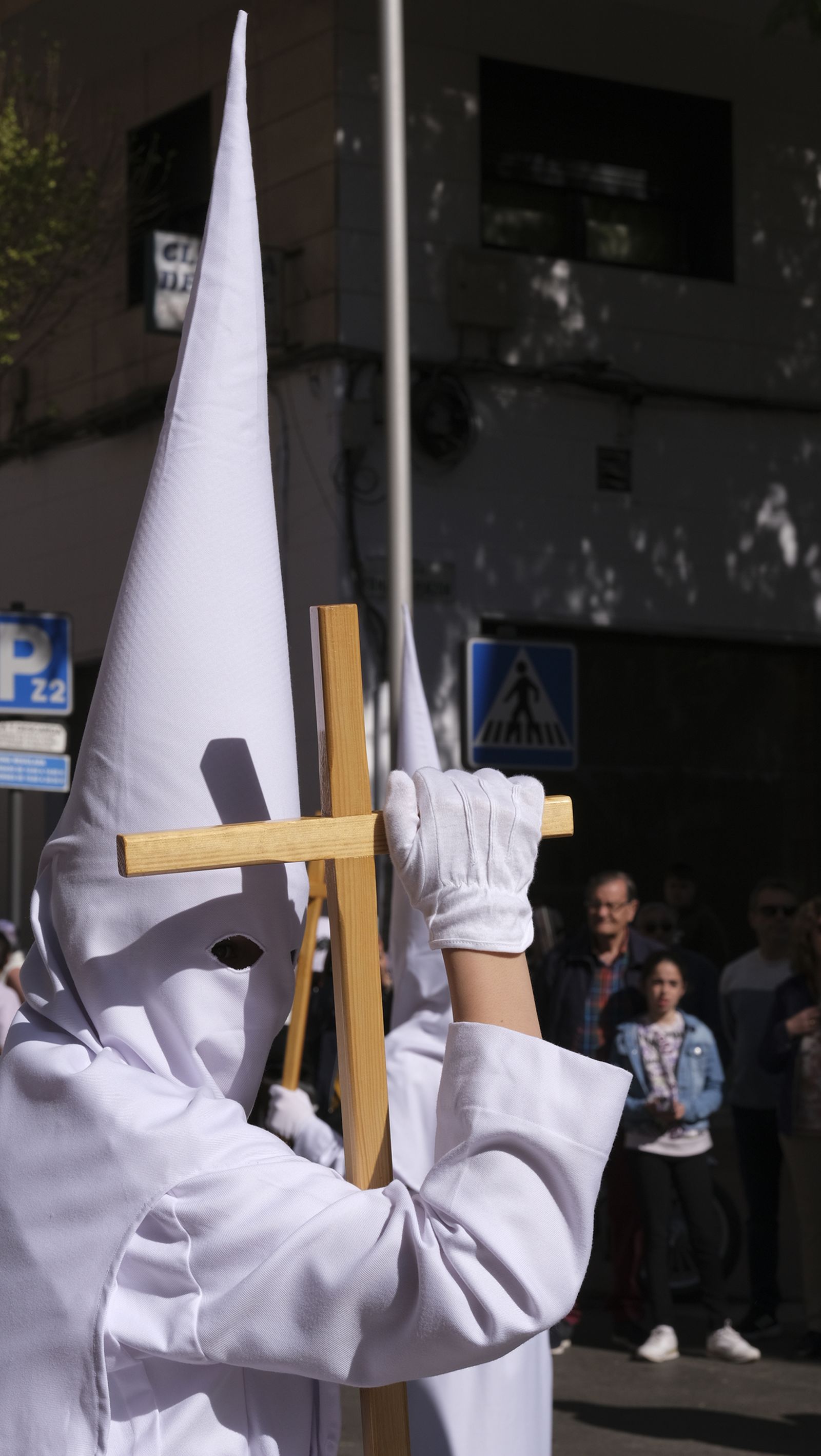 Procesión de Jesucristo Resucitado en Almería, en imágenes