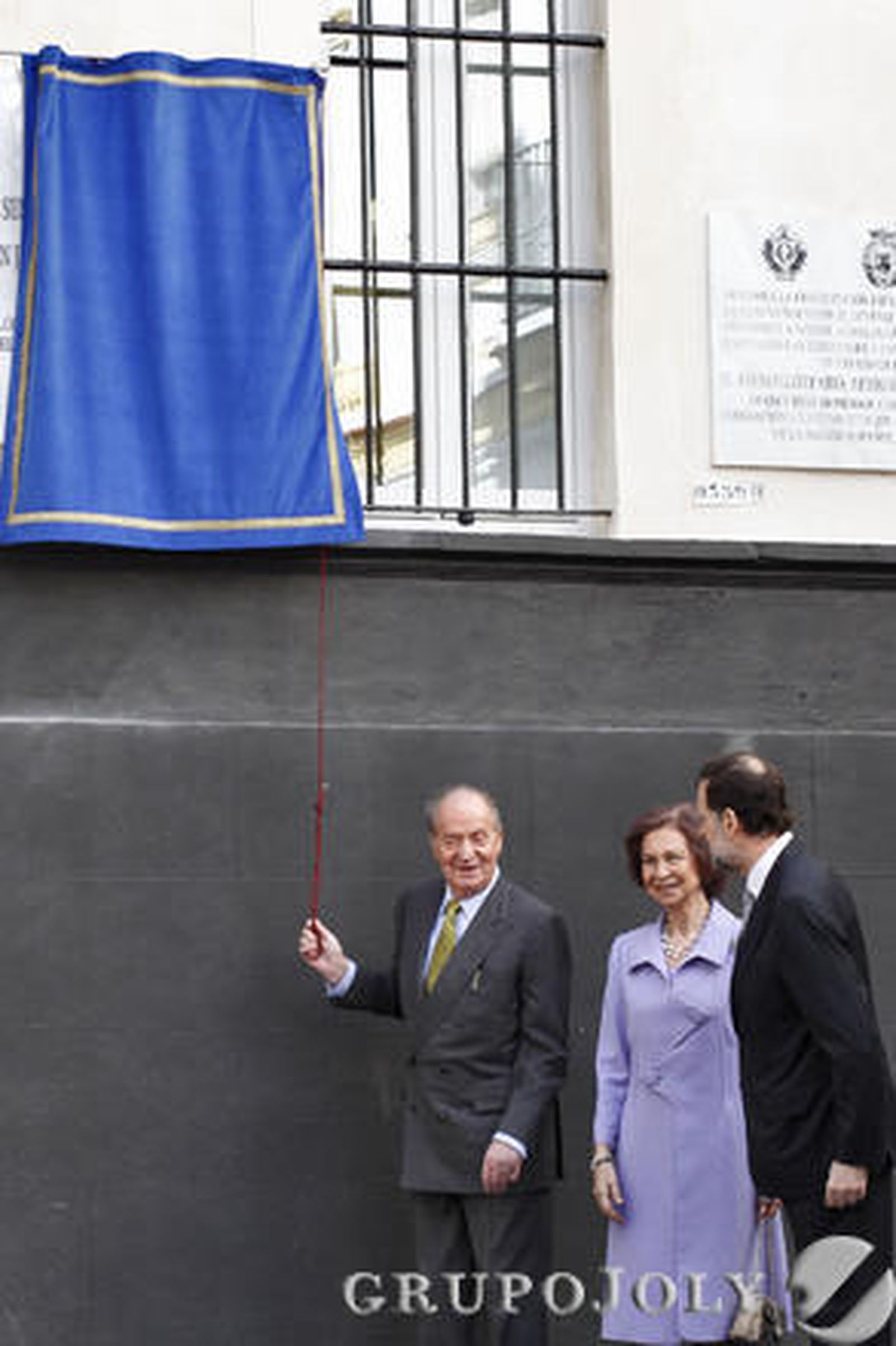 Acto de conmemoración del Bicentenario de la Constitución de 1812.

Foto: Lourdes de Vicente, Joaquin Pino y Jose Braza