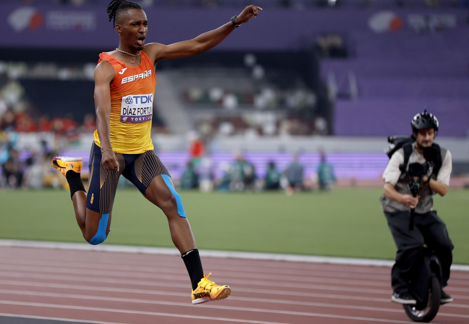 Las fotos de la lesión de Jordan Díaz y del resto de la jornada del Mundial de atletismo