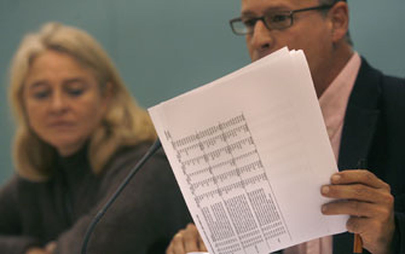 El PP quiere "hacer más con menos" en sus primeras cuentas