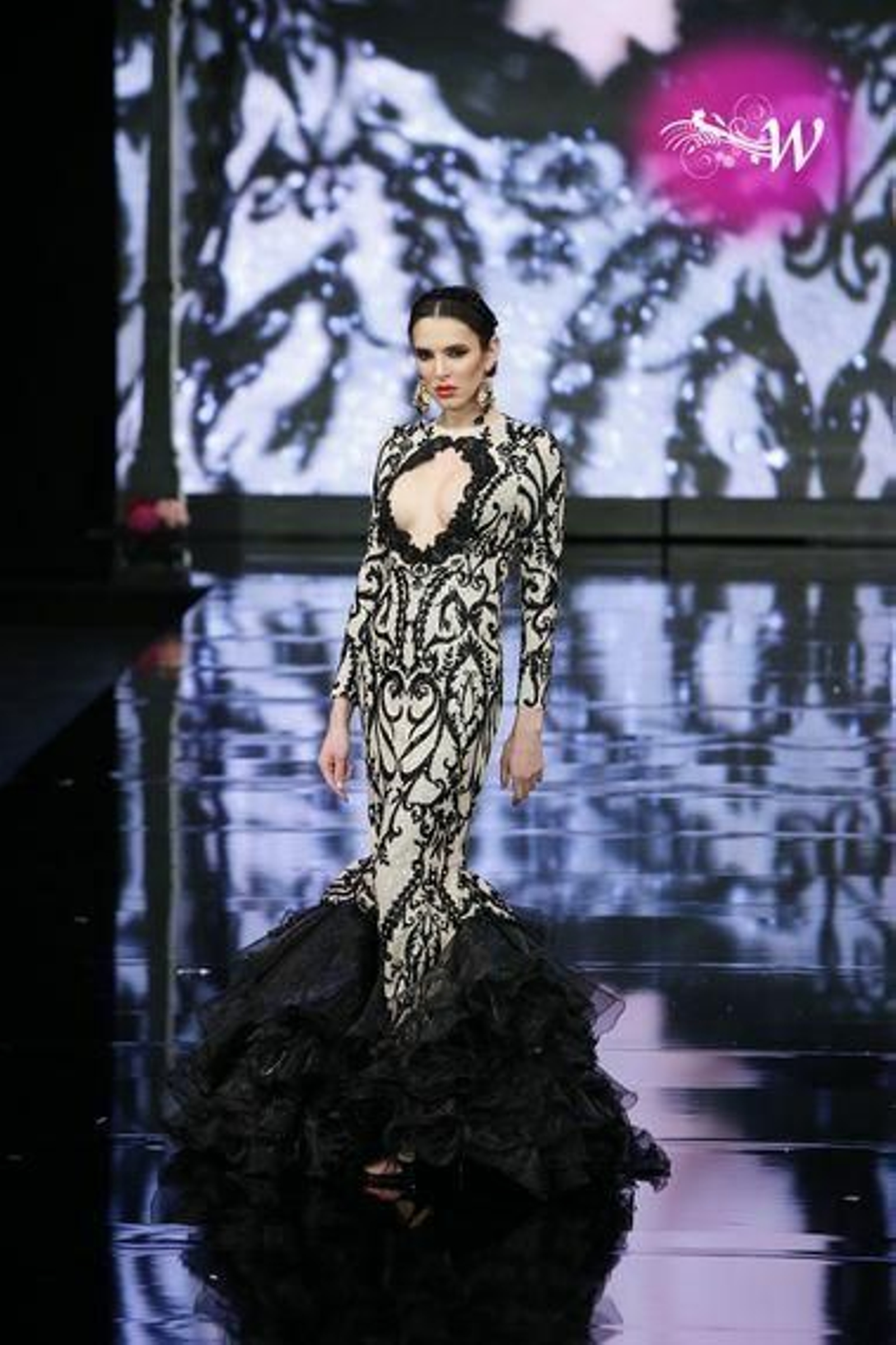 F de Frank presenta su colección de flamenca en SIMOF 2020, todas las fotos del desfile