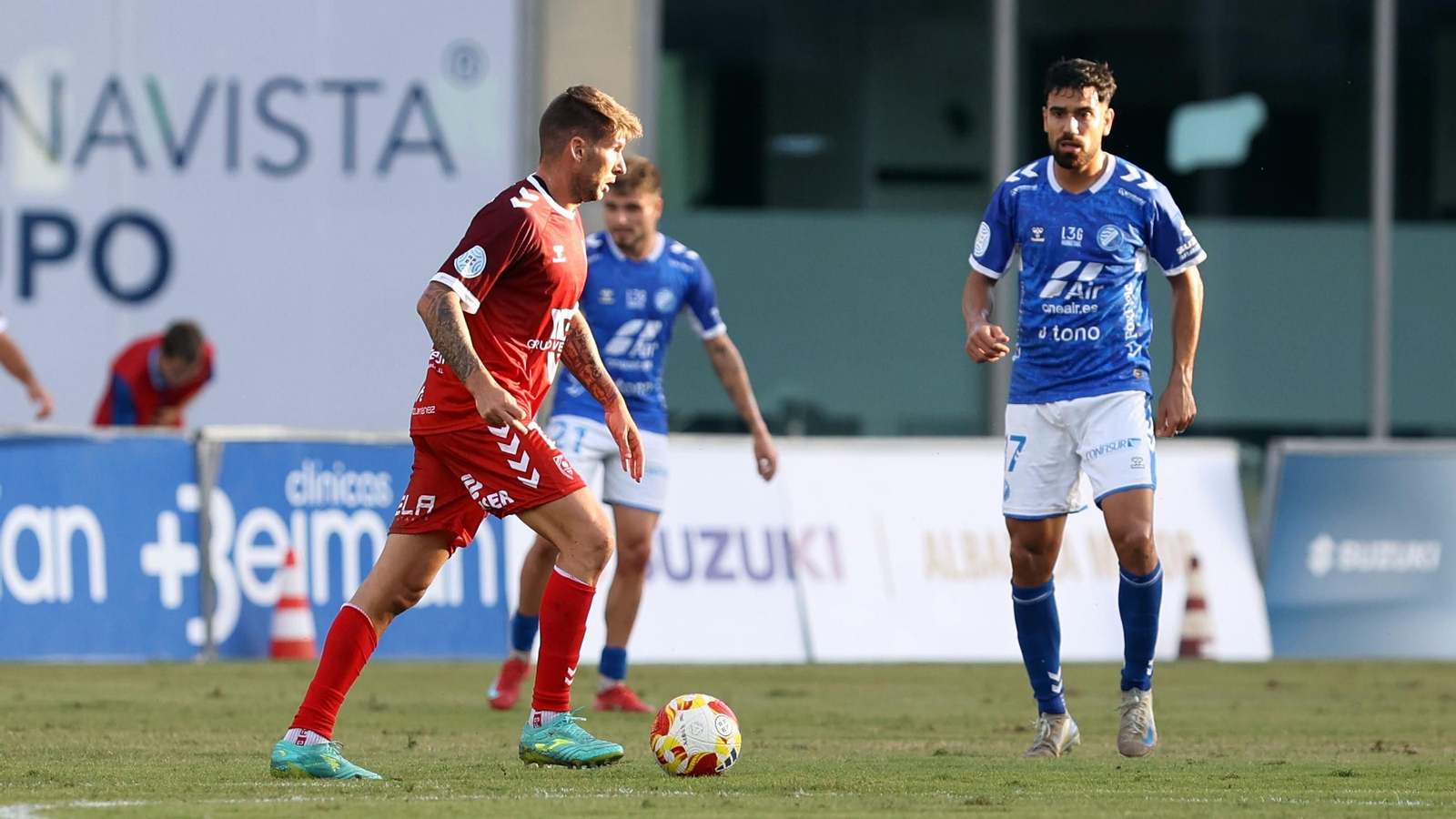 Imágenes del Xerez DFC contra el Atlético Antoniano en Chapín