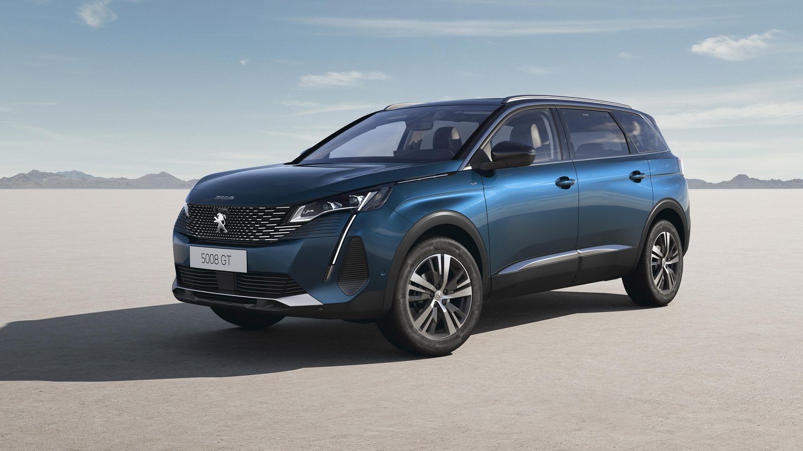 Con este sistema microhíbrido de 48 voltios, por primera vez, se electrifica un Peugeot 5008.