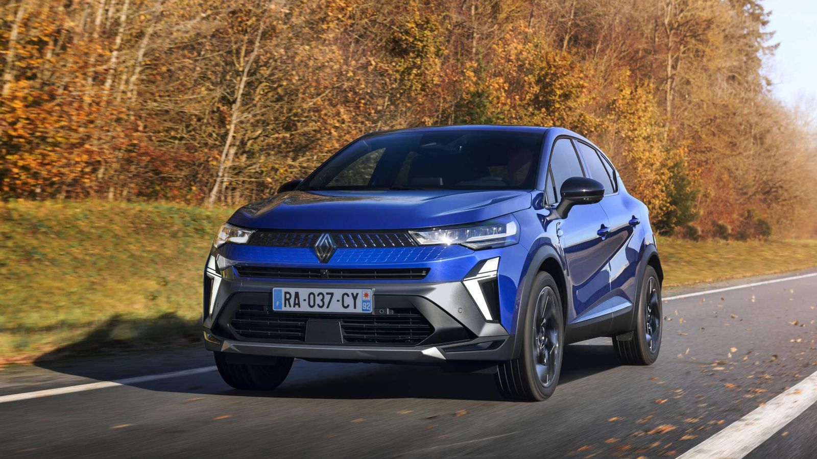 Renault dice haber retocado levemente elementos que forman parte de la suspensión y la dirección. En los dos acabados más altos -recordemos que el Esprit Alpine era inédito- hay amortiguadores distintos al básico.