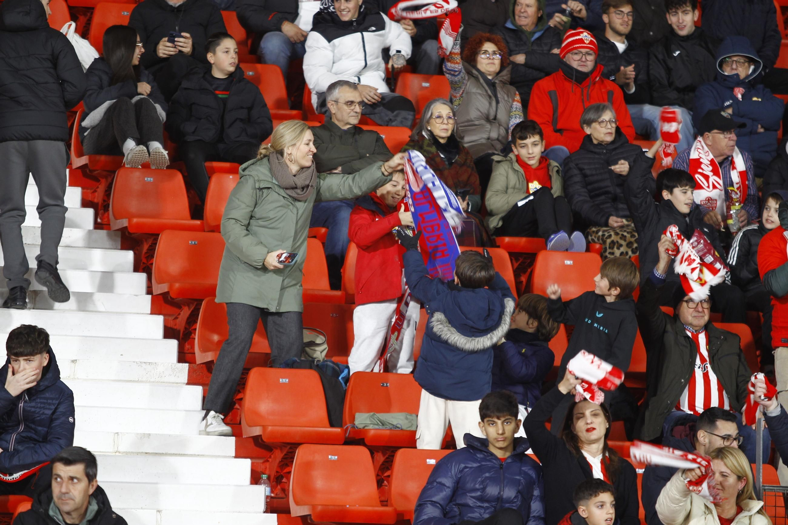 Búscate en las fotos del partido U.D. Almería-C.D. Leganés