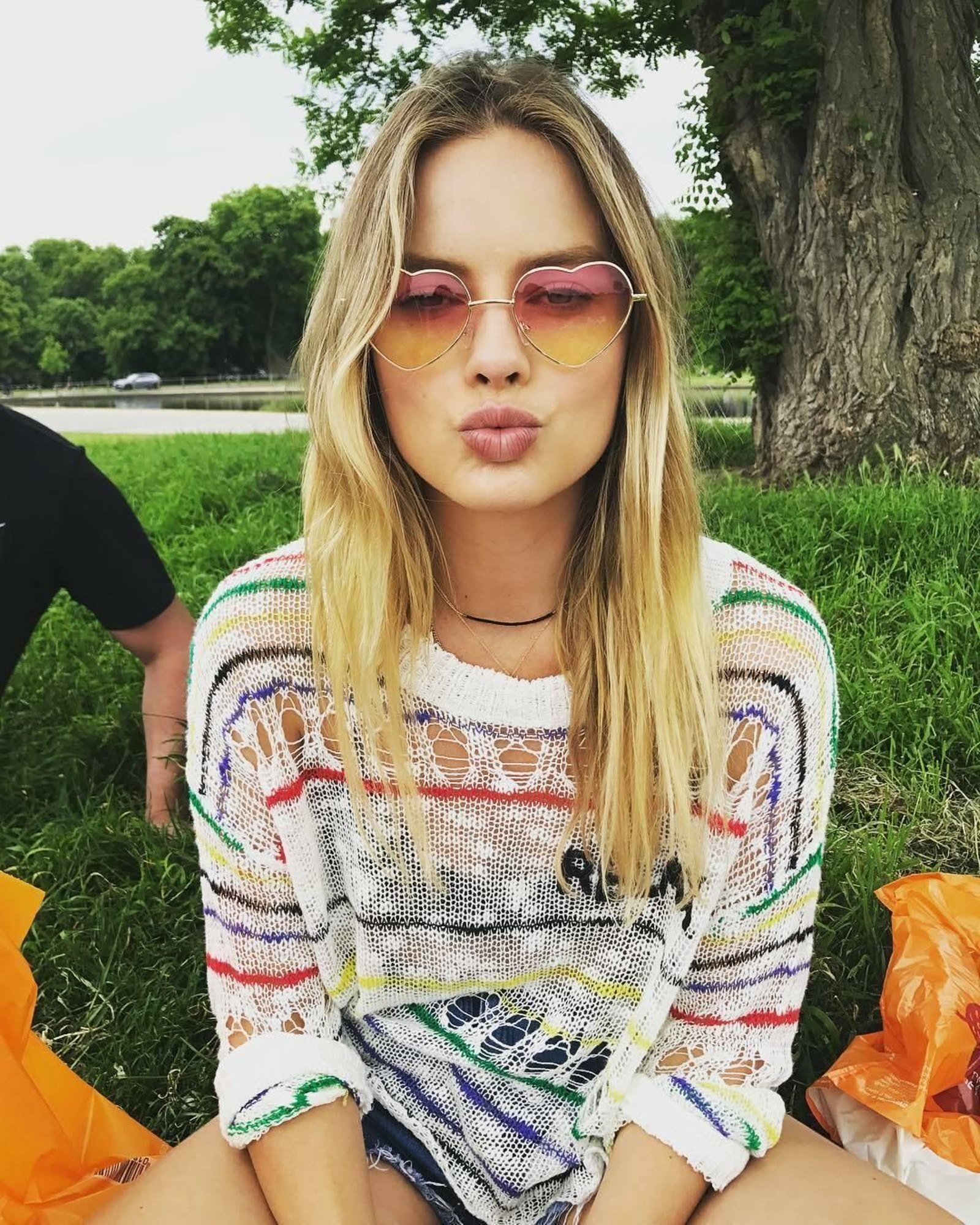 Bob californiano. Que la actriz Margot Robbie tenga más de Sydney que de Los Ángeles no nos importa , ya que el peinado surfero parece haber nacido con ella. Así se demuestra que el Bob puede reinventarse y adquirir todos los caracteres posibles.