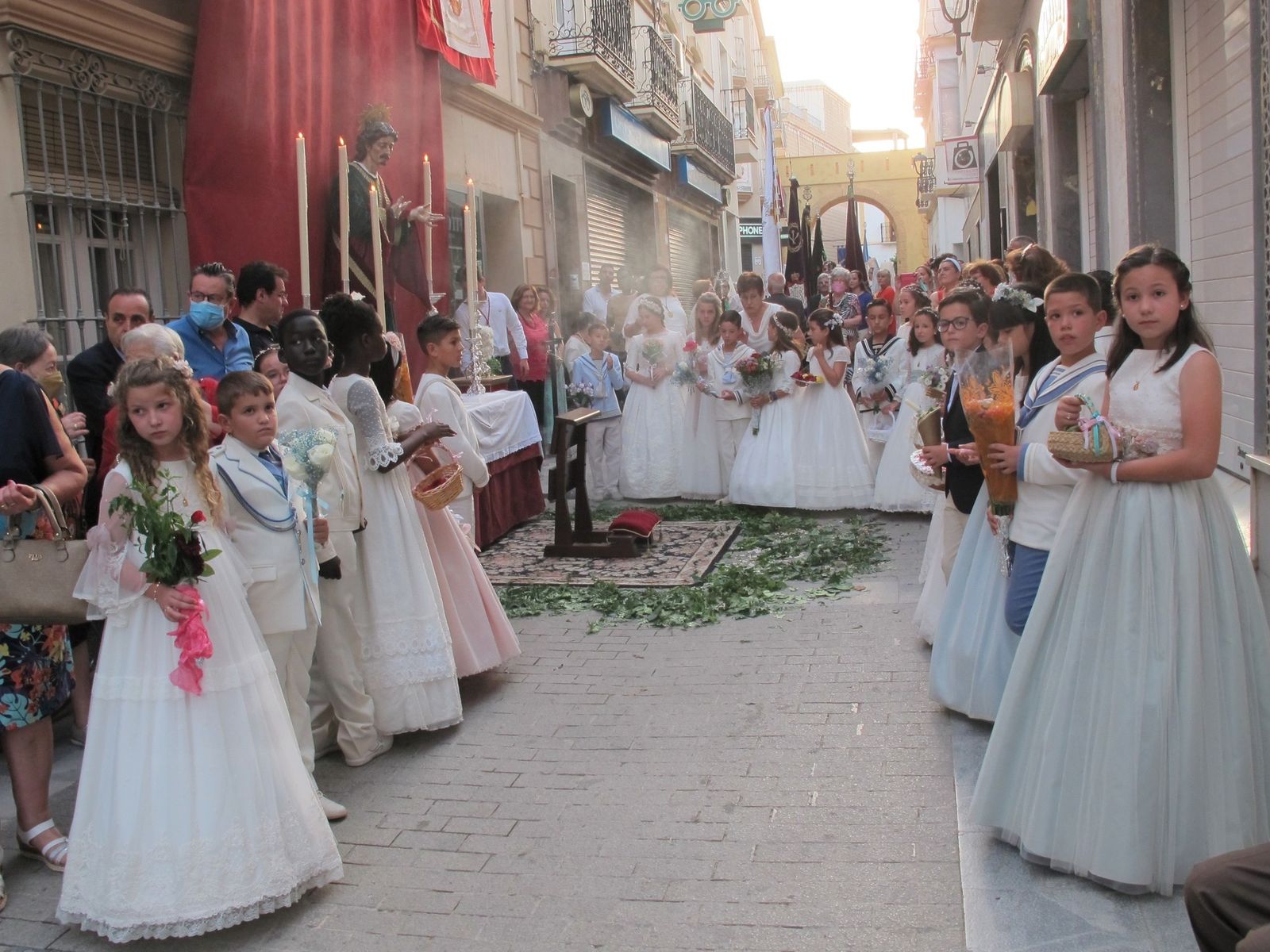 La procesión del Corpus Christi de Vera, en imágenes
