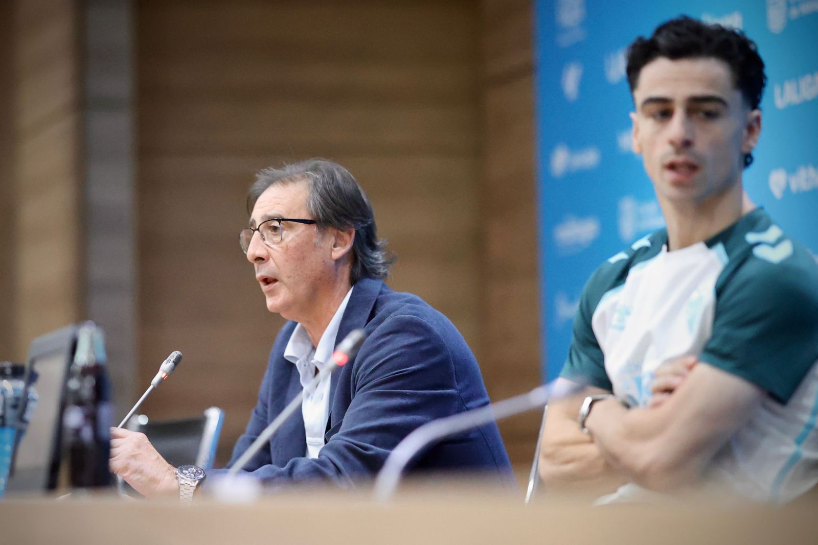 Las fotos de la presentación de Josué Dorrio con el Málaga CF