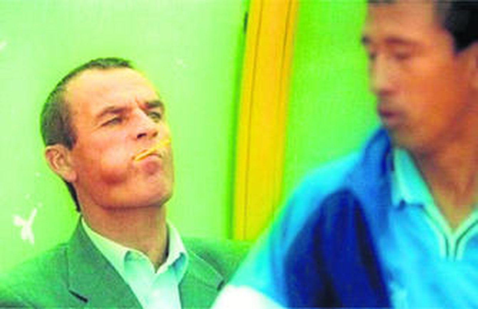 Manolín Núñez, en distintos momentos de su carrera boliviana.