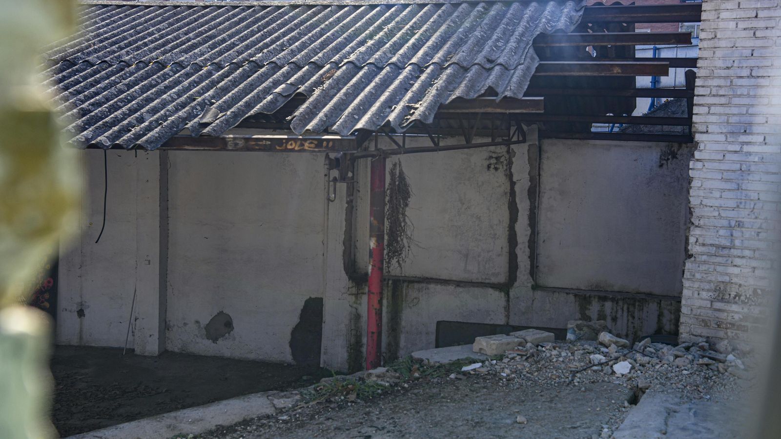 Queda todavía un pequeño cobertizo