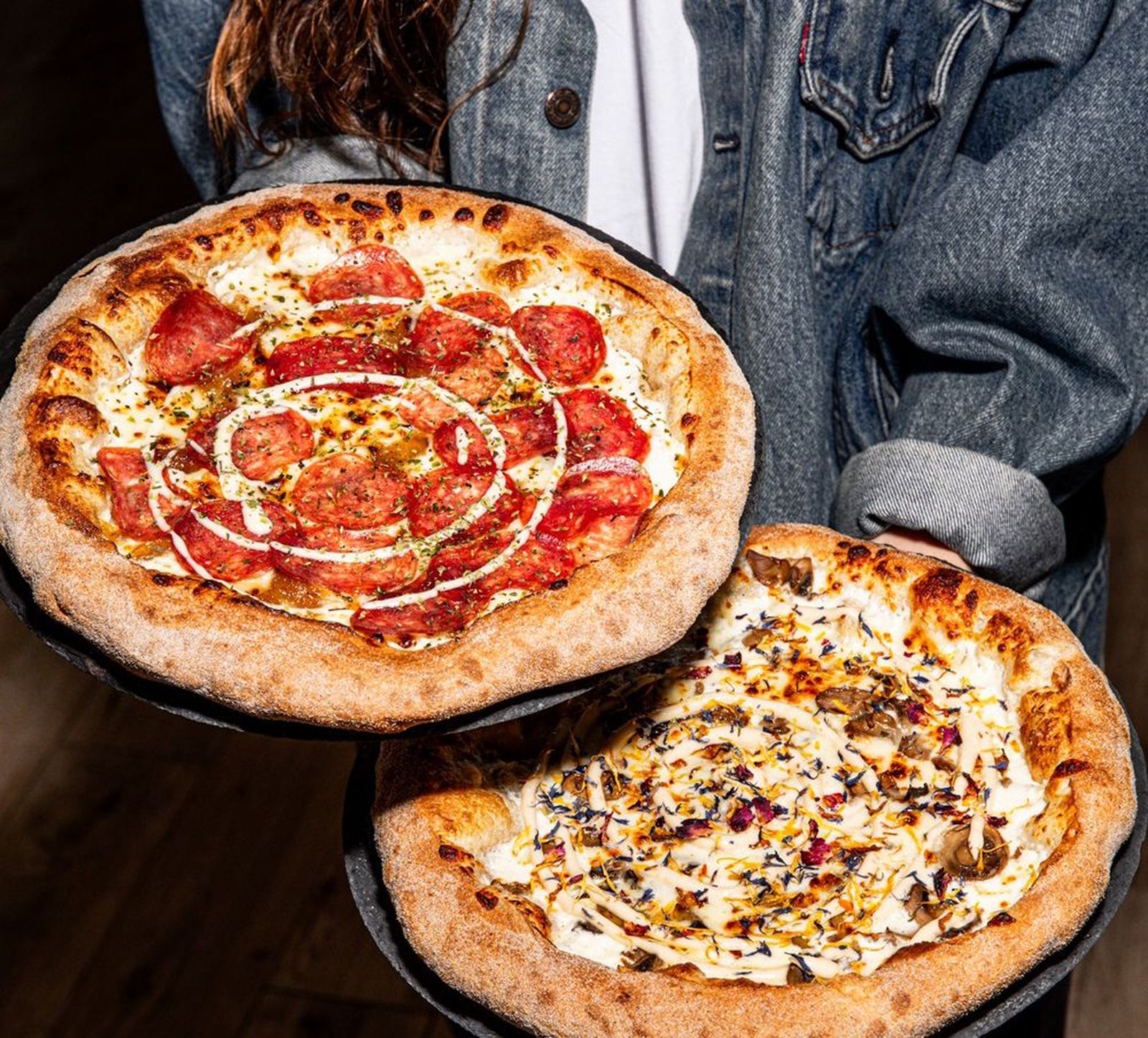 Telepizza Maestras Montañesa y Trufada.